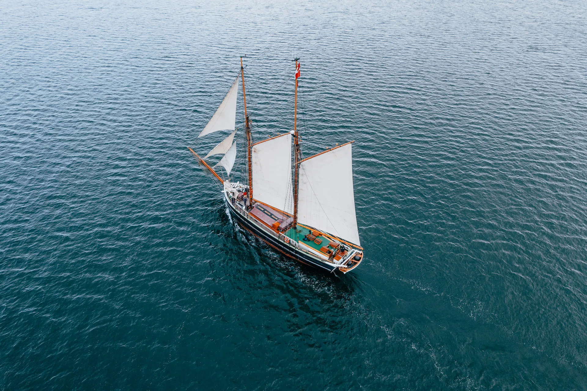 The schooner Aron under full sail in Danish waters